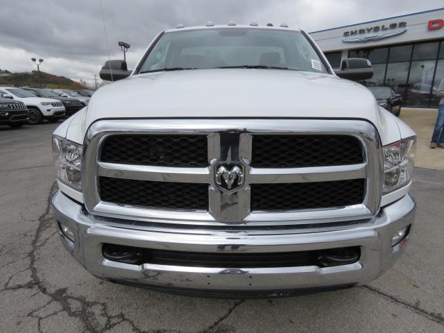 New 2018 RAM 3500 SRW 10K GVWR Chassis Cab Tradesman 2D Standard Cab ...